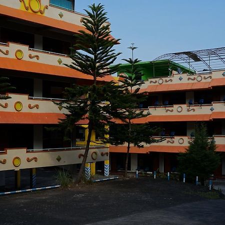 Hotel Surya Indah Batu Malang Extérieur photo