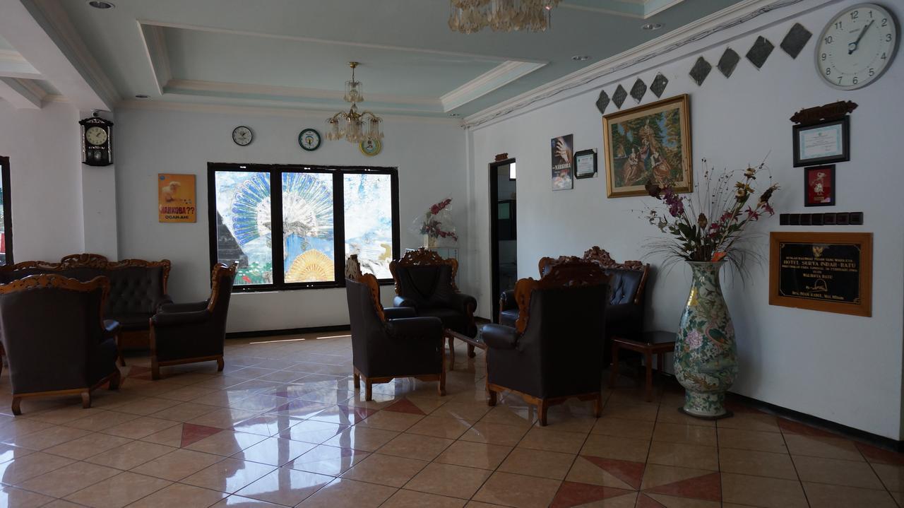 Hotel Surya Indah Batu Malang Extérieur photo
