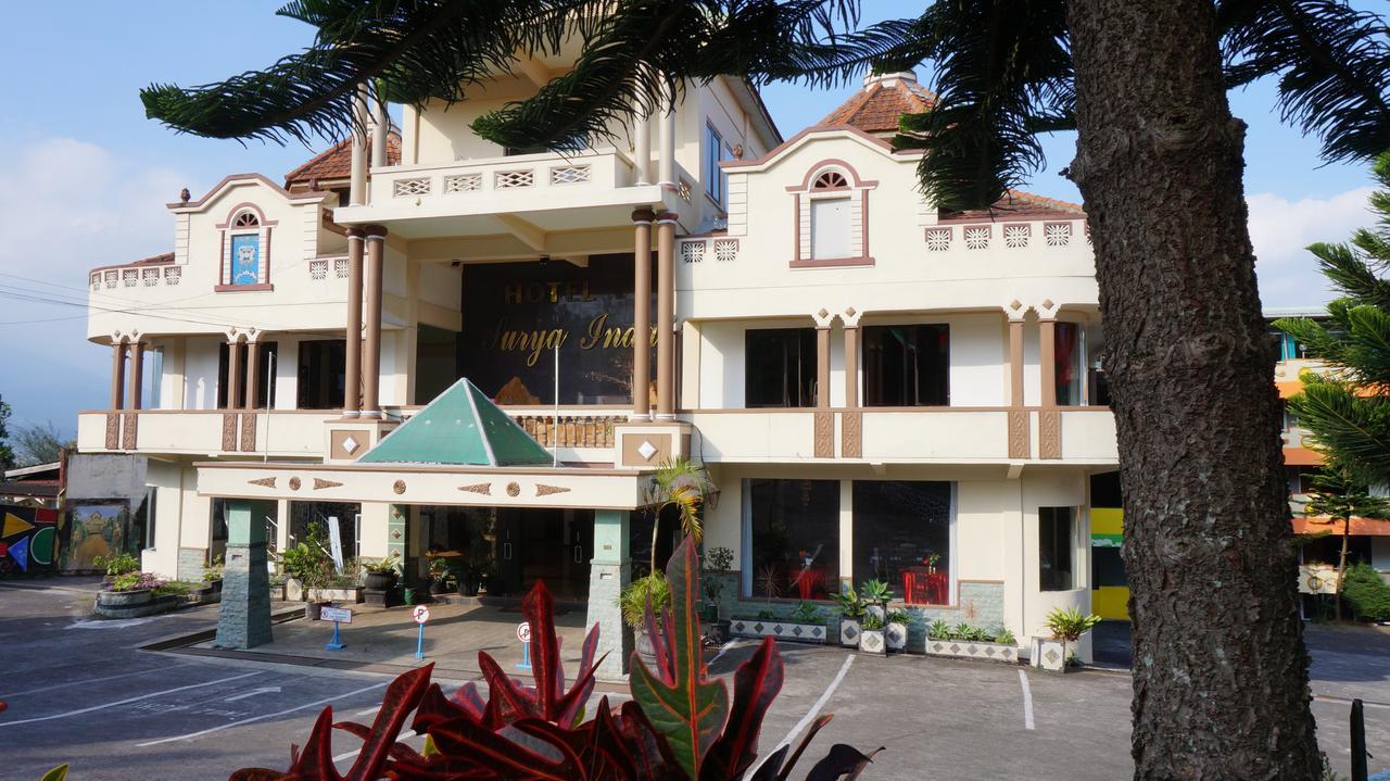 Hotel Surya Indah Batu Malang Extérieur photo